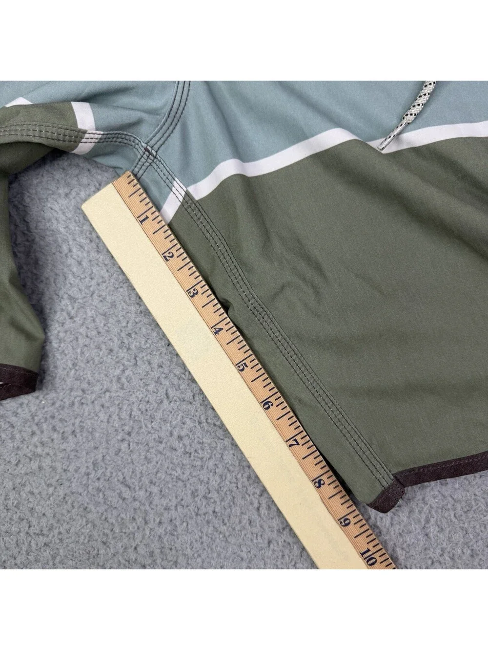 Vissla Upcycled Coconut Fabric Colorblock Boardshorts Hybrid Swim Men's 34x9